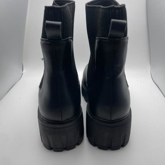 CUSHIONAIRE Women's STRETCH slip on Chelsea boot BLACK 7.5 - Picture 4 of 6